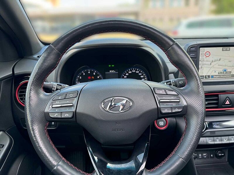 Hyundai Kona YES! Plus 2WD Navi